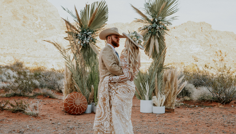 Cactus And Lace Weddings