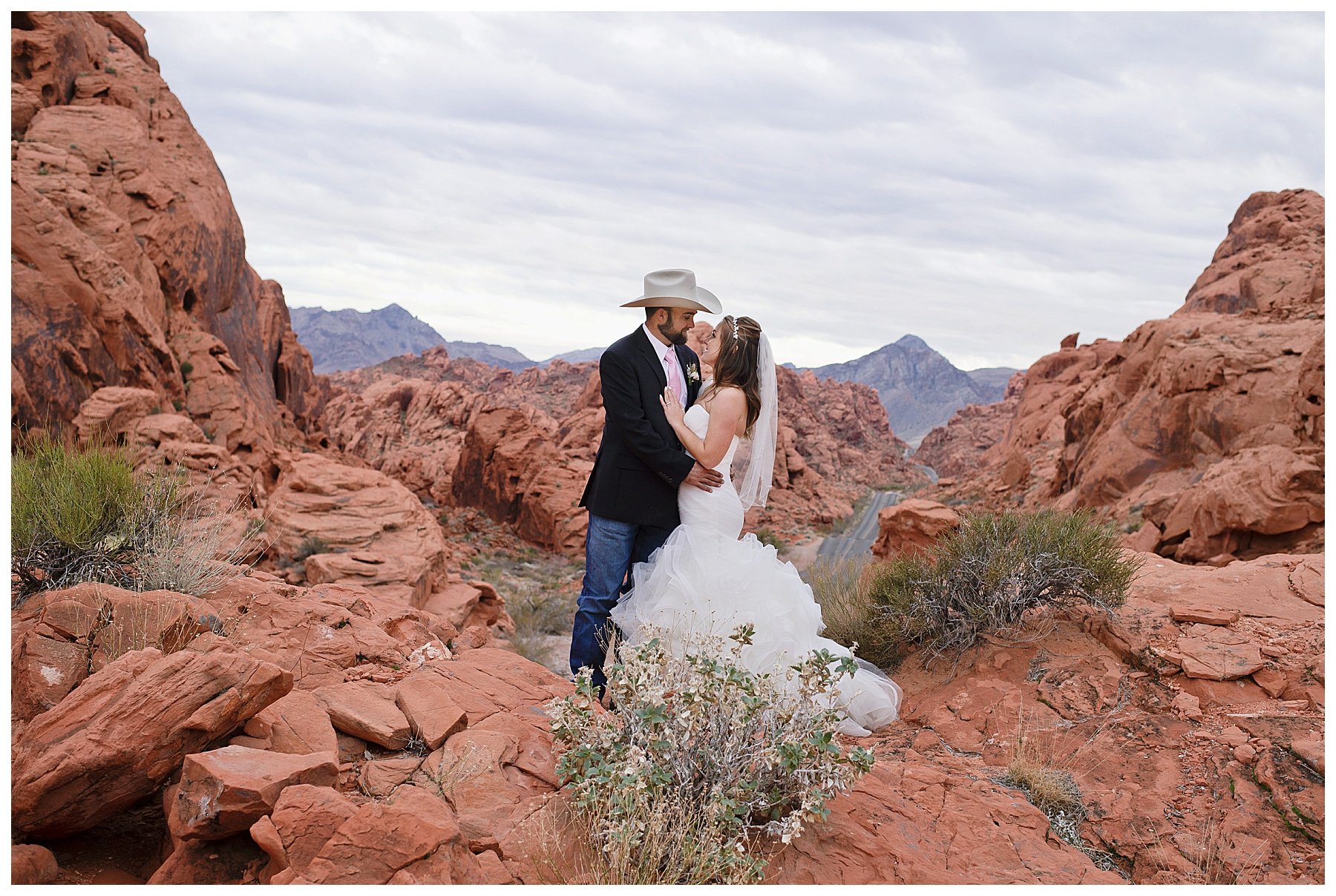 Getting Hitched: The Cowboy Wedding Aesthetic